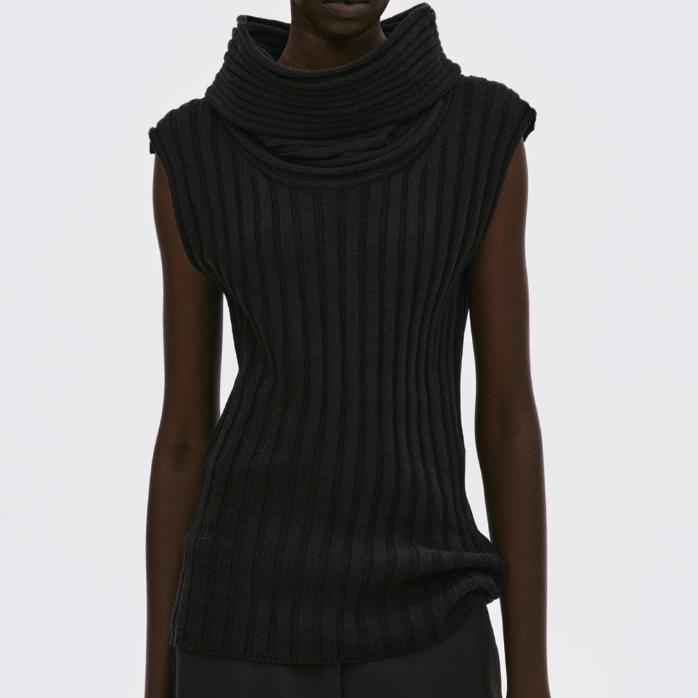 Source Unknown Knit Top - image 1